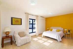 3 quartos, Wi-Fi, roupa de cama