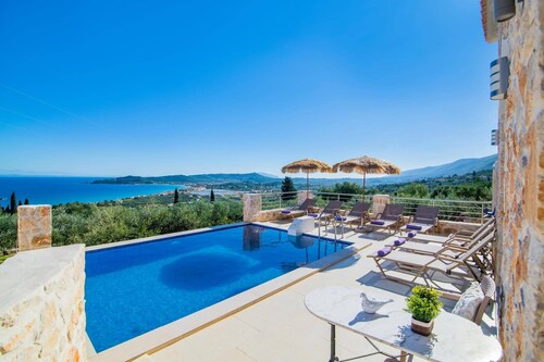 Villa Chrysso Horio 2 by Villa Plus