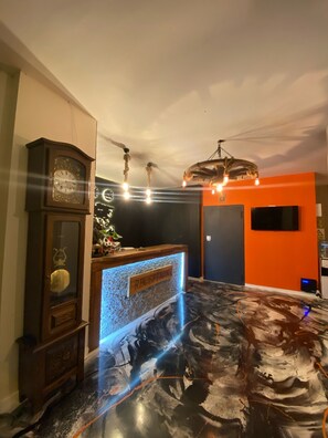 Reception - Last Point Suit Apart (Eskisehir)