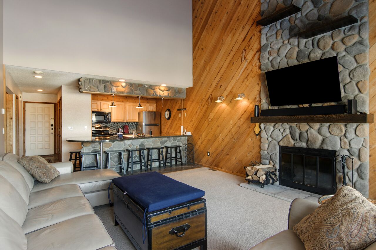 TV connectée, cheminée