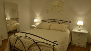 1 quarto, roupa de cama