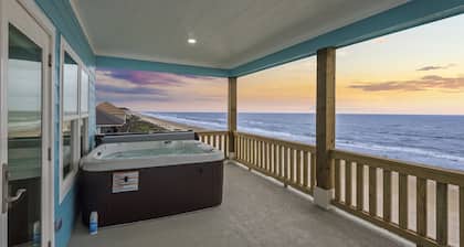 Beachfront | Hot Tub | 6 Bedrooms | Fenced Yard