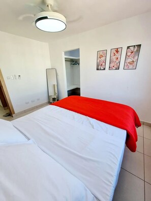 3 Schlafzimmer, Bügeleisen/Bügelbrett, kostenloses WLAN, Bettwäsche