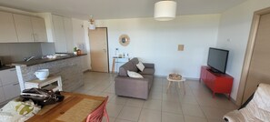 Uklassifisert bilde, 3 av 13, knapp