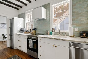 Fridge, microwave, oven, stovetop - Spacious 3-BR Downtown Stay w/ Patio & Parking (Charleston)