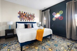 3 bedrooms, WiFi, bed sheets - 3 Bedroom Home - 10 Min. to Downtown (North Charleston)