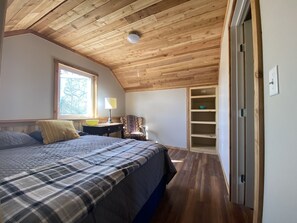 3 chambres, fer et planche à repasser, Wi-Fi, draps fournis