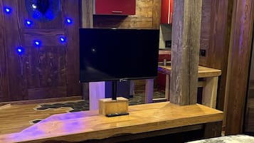 1 habitación, cuna de viaje, wifi y ropa de cama