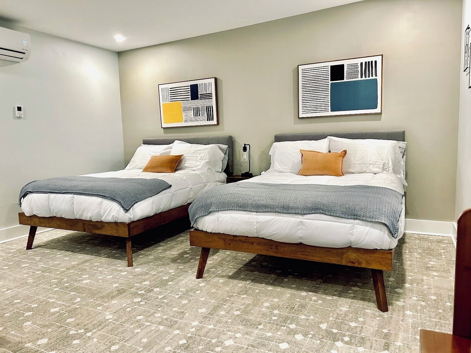 Junior Room, 2 Double Beds, Pets Allowed | Egyptian cotton sheets, premium bedding, individually decorated