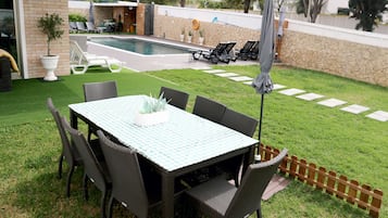 Family Apartment, 2 Bedrooms | Terrace/patio