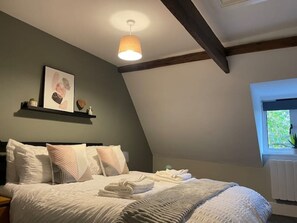2 Schlafzimmer, Bügeleisen/Bügelbrett, WLAN, Bettwäsche