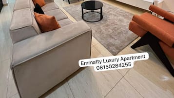 3 bedrooms, desk, laptop workspace, iron/ironing board