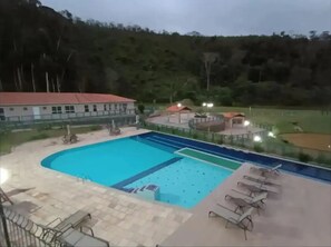 Pool - Belíssimo Apartamento em Itaipava (Petrópolis)