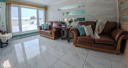 Appartement pro, entrée privée, parking