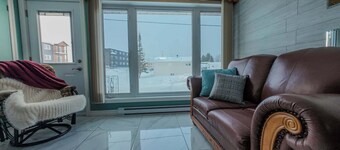 Appartement pro, entrée privée, parking