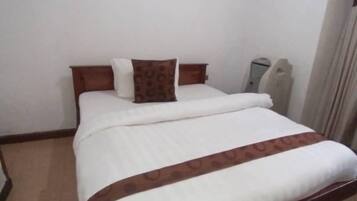 Double Room | Desk, soundproofing, free WiFi