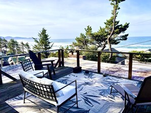 Terrace/patio - Sunset Serenade .  Oceanview Home with Rustic Charm • Walk to Beach (Oceanside)