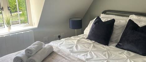 3 Schlafzimmer, Bügeleisen/Bügelbrett, WLAN, Bettwäsche