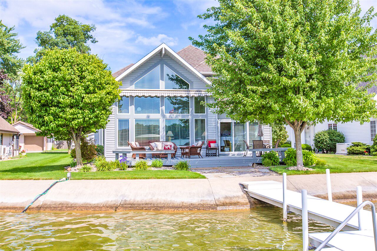 Coldwater Lakefront Retreat with Gorgeous Water Views and Perfect Sandy Beach!
