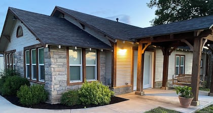Cozy retreat with countryside views, Patch of Heaven is the place for you!