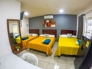 家庭客房 | 獨特裝修、手提電腦工作空間、免費 Wi-Fi、床單