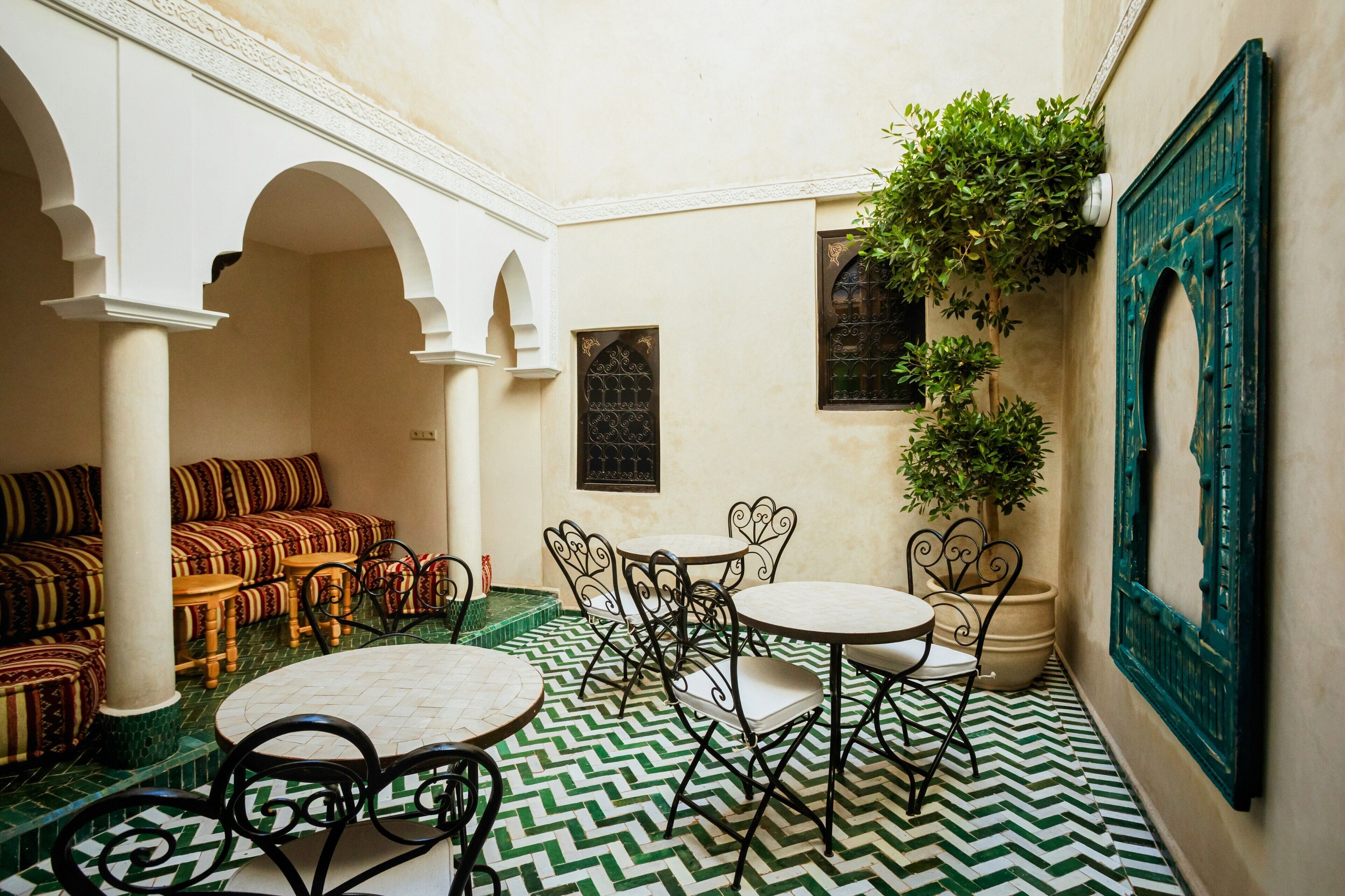 Photo - Riad Zazz