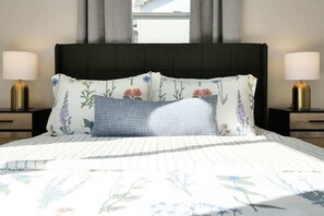 6 soverom, strykejern/-brett, wi-fi (inkludert) og sengetøy