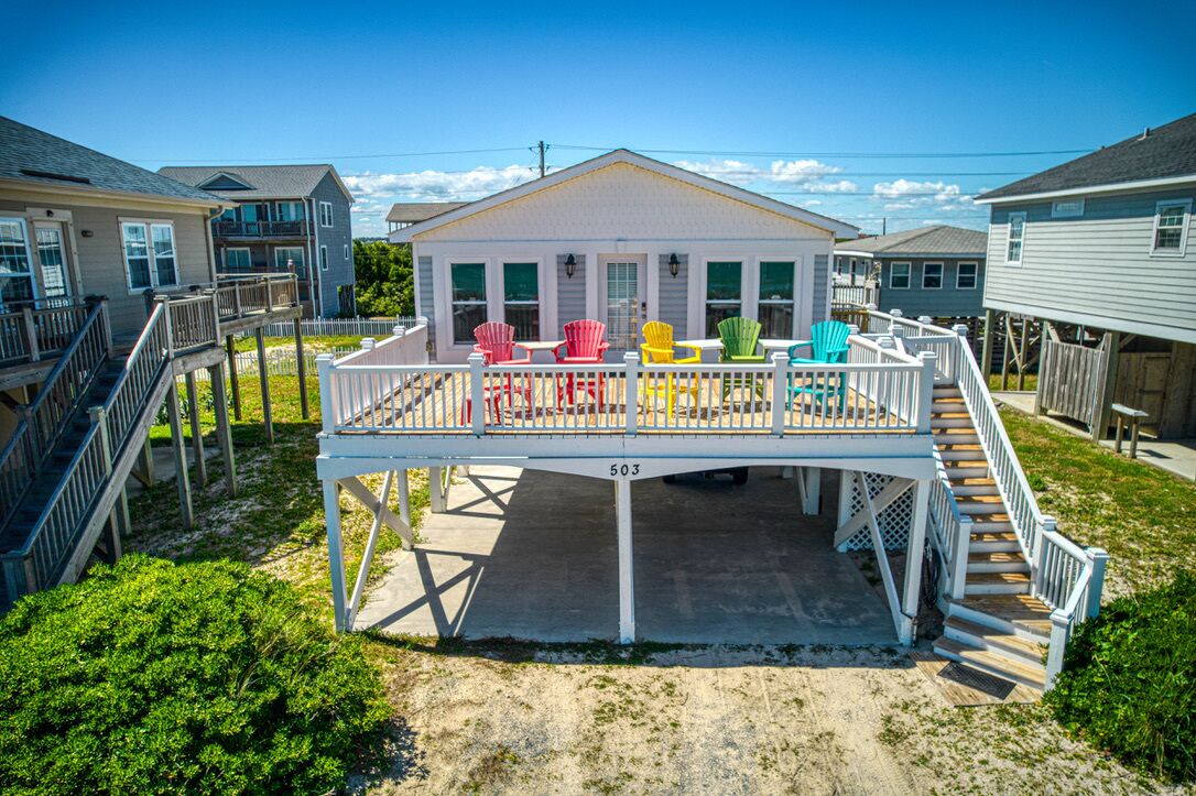 Fish & Petal Oceanfront Cottage