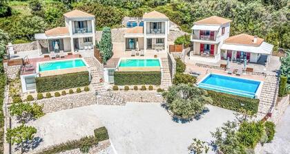 Villa Anna Lefkas - Two Bedroom Villa, Sleeps 4