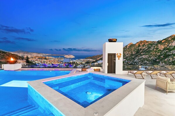 Outdoor pool, a heated pool