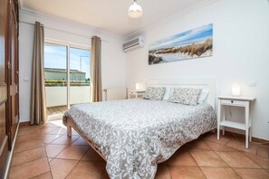 3 chambres, Wi-Fi, draps fournis