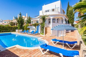 Pool - Villa Katharina - Three Bedroom Villa, Sleeps 6 (Albufeira)
