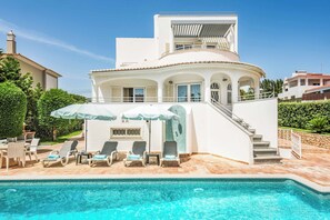 Pool - Villa Katharina - Three Bedroom Villa, Sleeps 6 (Albufeira)