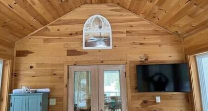 Create Memories only 10 min walk to Long Sands beach.