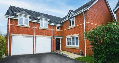 Amazing City Centre Home