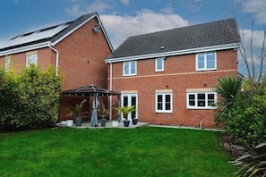 Exterior - Amazing City Centre Home (Derby)