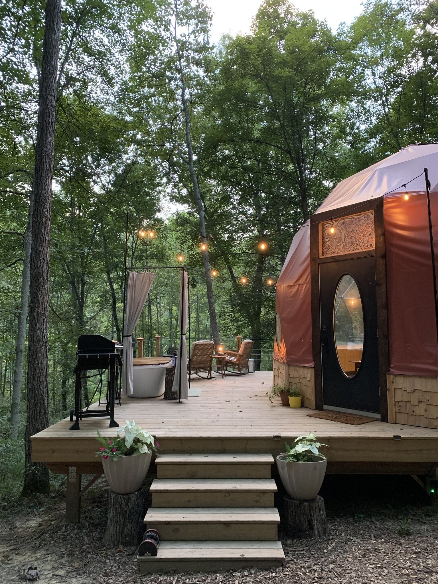 The Cocoon- Magical Glamping Dome  in the Forest!