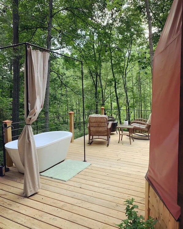 Property grounds - The Cocoon- Magical Glamping Dome in the Forest! (New Plymouth)