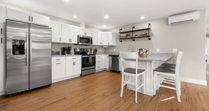 Begin your adventure on Mount Desert Island with Maine's premier vacation destination! "Tide Song"