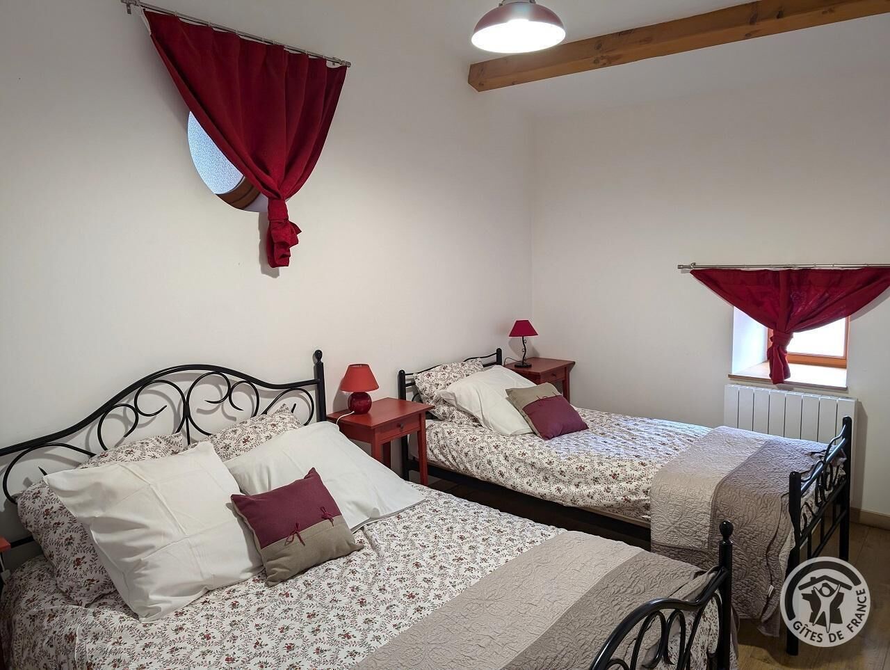3 Schlafzimmer, Bügeleisen/Bügelbrett, Reisekinderbett, kostenloses WLAN