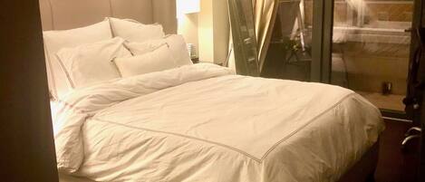 1 quarto, ferros/tábuas de passar roupa, Wi-Fi, roupa de cama
