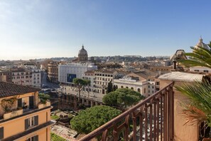 Property grounds - iFlat | Penthouse Overlooking Rome (Roma)