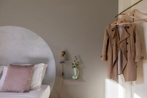 4 Schlafzimmer, Bügeleisen/Bügelbrett, WLAN, Bettwäsche