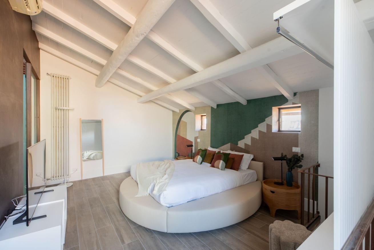 3 camere
