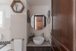 Shower, bidet, towels, toilet paper - iFlat | Sweet Suite near Saint Peter (Roma)