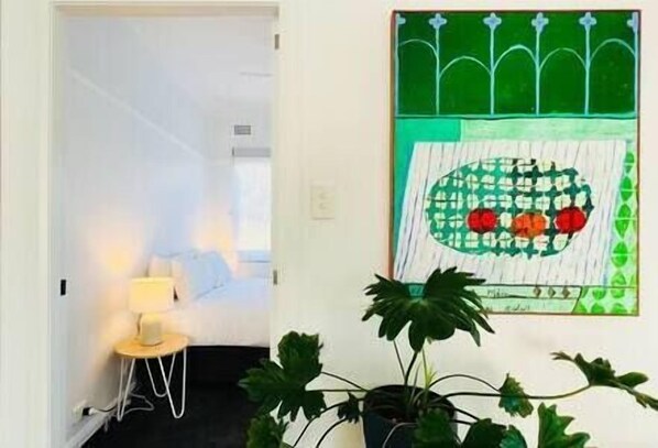 3 chambres, fer et planche à repasser, Wi-Fi, draps fournis
