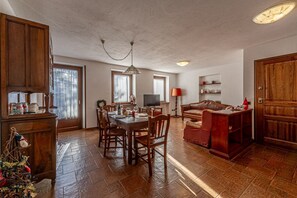 Interior - CHALET PONTAL 3 - Relax with a beautiful view of the mountains (Courmayeur)