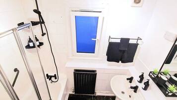 House | Bathroom | Combined shower/tub, deep soaking tub, hair dryer, towels
