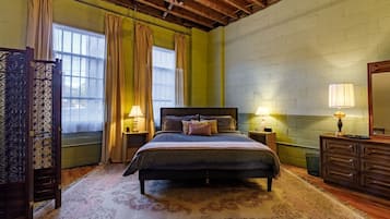 1 bedroom, desk, iron/ironing board, free WiFi