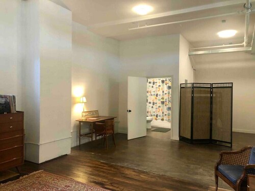 Downtown Lynchburg, Vault Loft, 1,500 sq. ft., Va